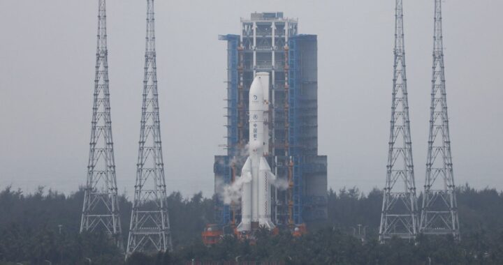 China launches new spacecraft to explore the Moon